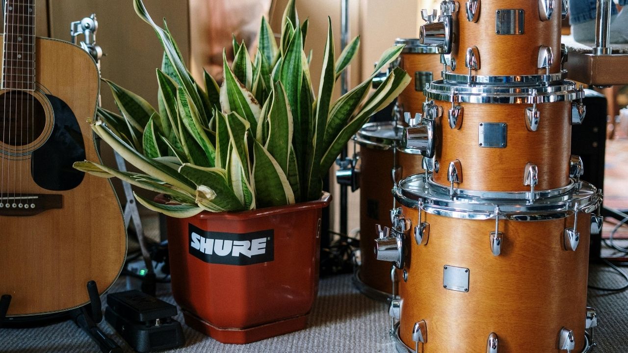 Elektronik Bateri mi, Akustik Set mi? Doğru Bateri Seçimi