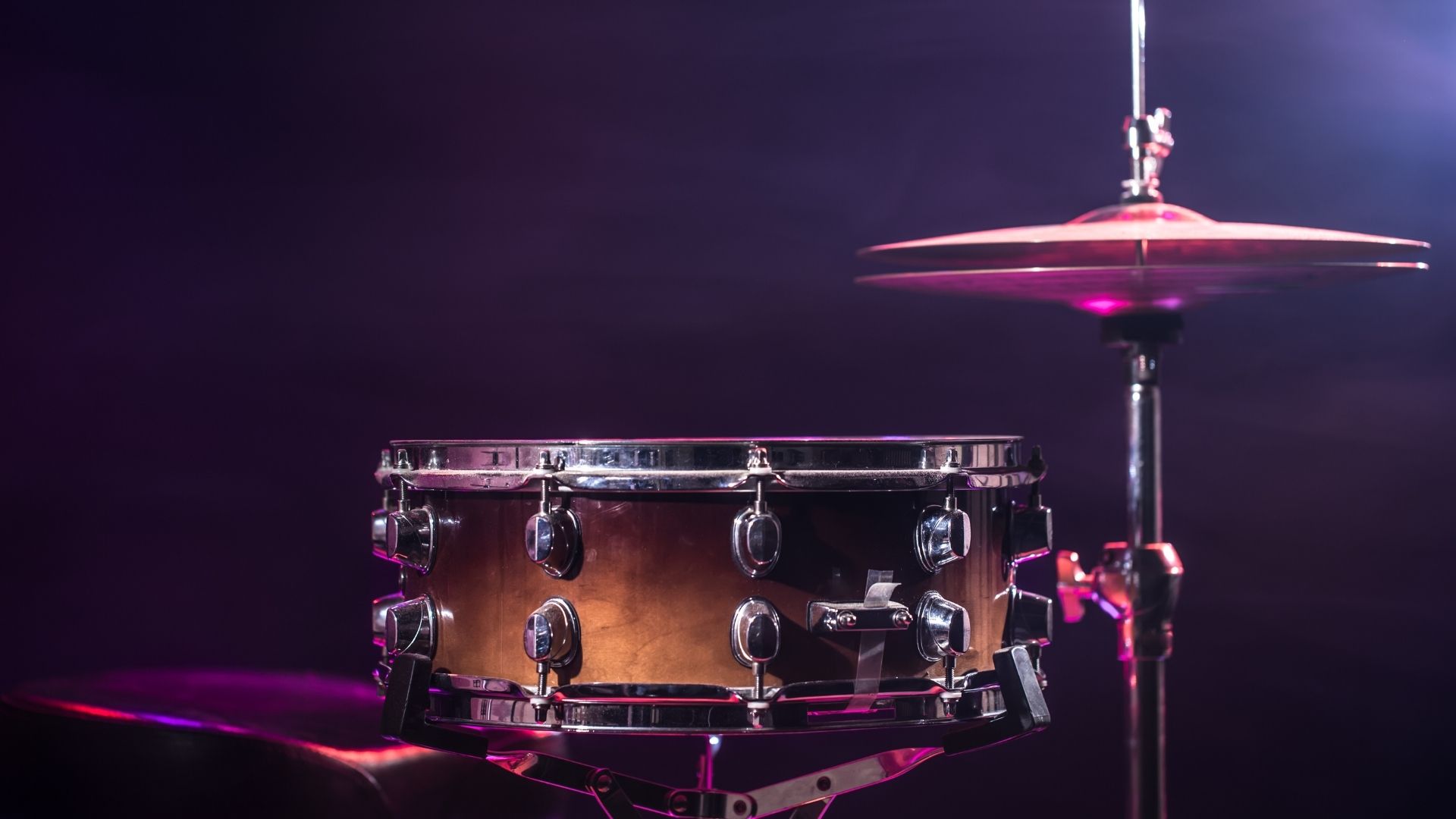 Elektronik Davul mu Akustik Davul mu?