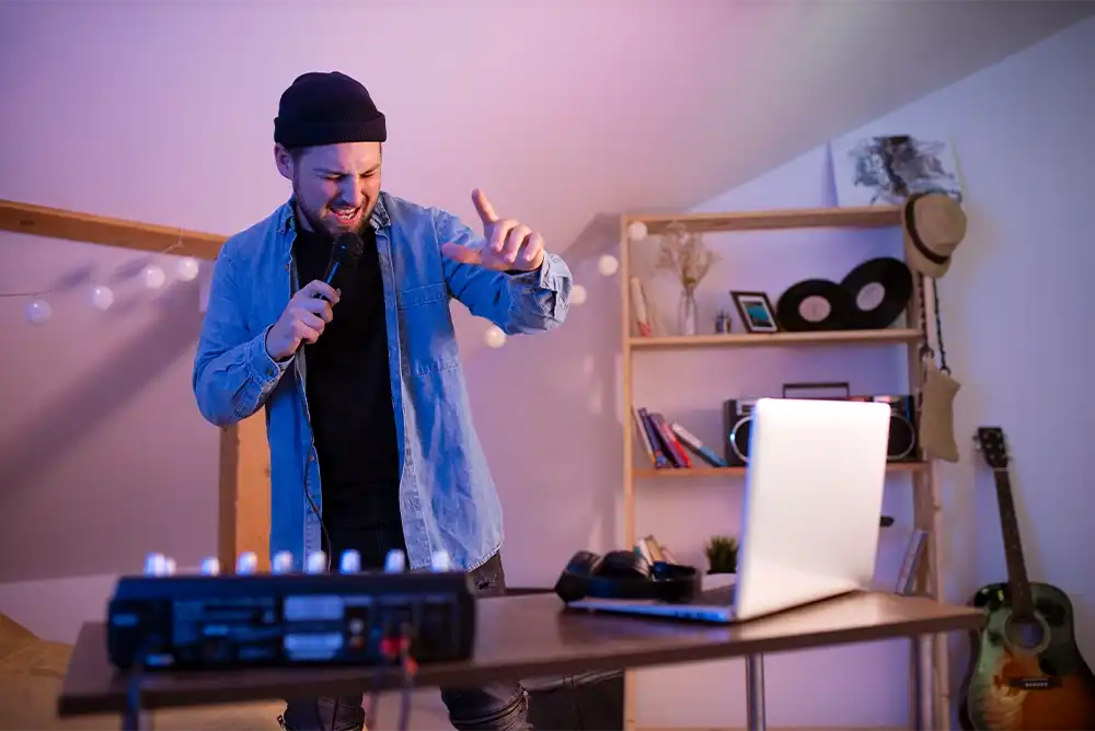Evde DJ'lik Yaparak Nasıl Pratik Yapabilirsiniz?
