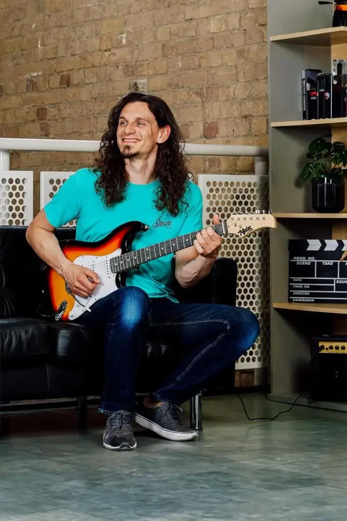 Midex AGE-80SB Amfili Full Elektro Gitar Seti 4/4 Yetişkin 39 İnç Sunburs
