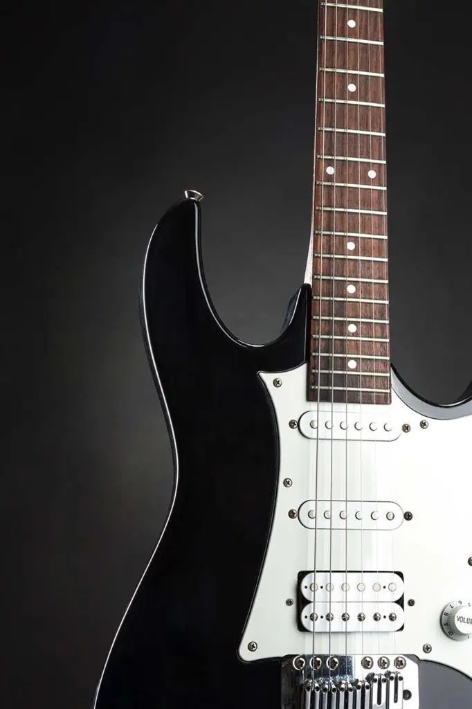 https://www.yonkamuzikmarket.com/yonka-akademi-online-elektro-gitar-dersi-4-ders-1-kur